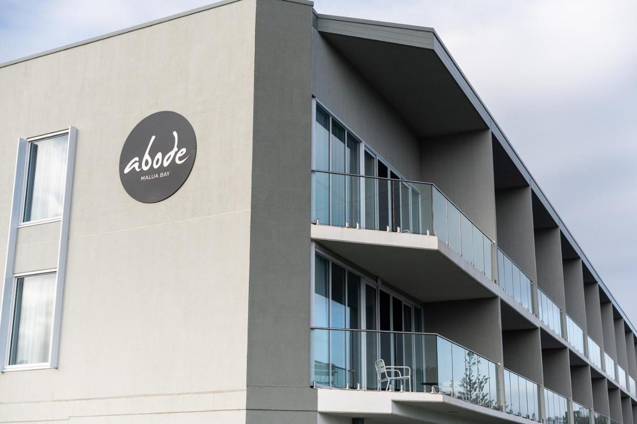 Abode Malua Bay Hotel Exterior photo